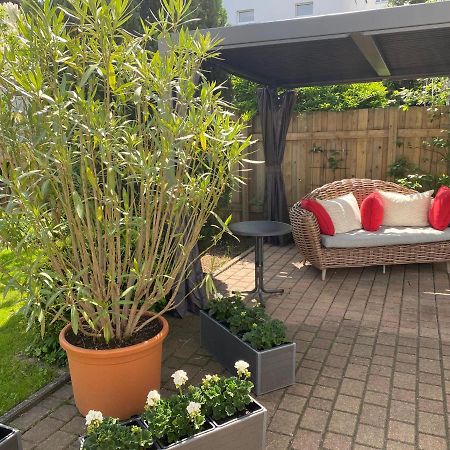 Pension Villa Ostseetraum Росток Екстер'єр фото